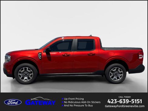 Used 2024 Ford Maverick Lariat w/ 4K Tow Package AWD/4WD image 1