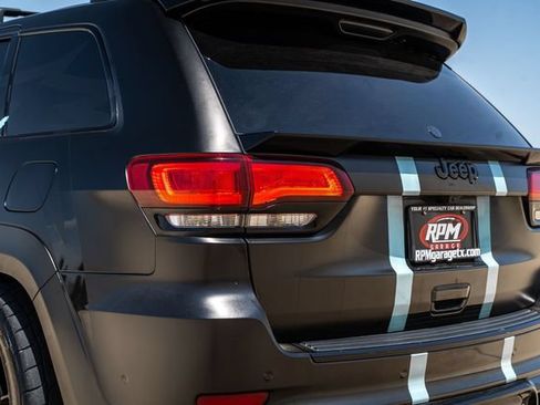 Used 2018 Jeep Grand Cherokee Trackhawk AWD/4WD image 12
