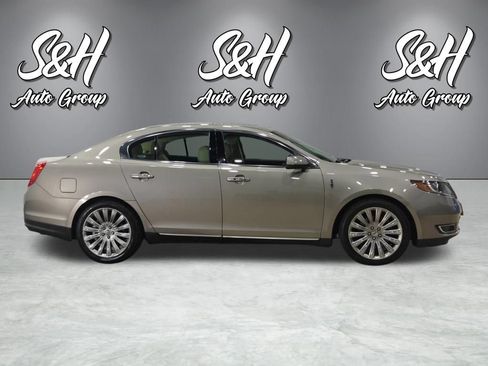 Used 2016 Lincoln MKS AWD w/ Equipment Group 101A image 25
