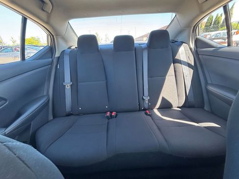Used 2025 Nissan Sentra S FWD image 36