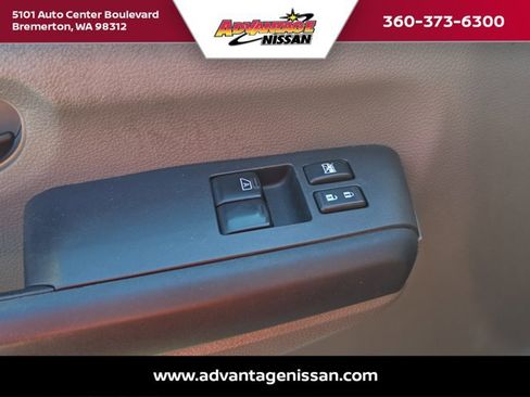 Used 2017 Nissan NV 2500 S RWD image 9