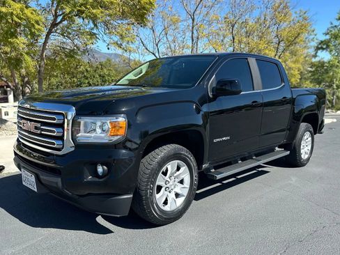 Used 2018 GMC Canyon SLE w/ SLE Convenience Package image 1
