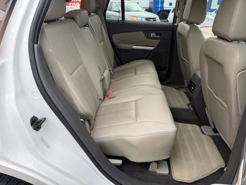 Used 2013 Ford Edge Limited w/ Driver Entry Pkg FWD image 11