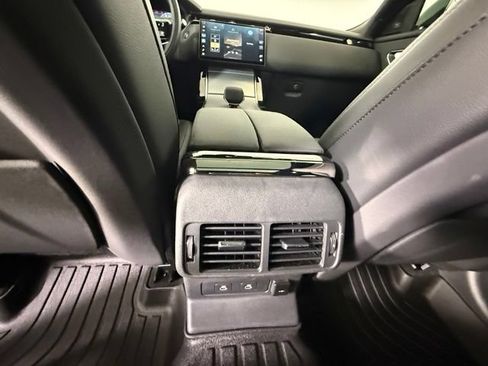 Used 2025 Land Rover Range Rover Velar S AWD/4WD image 32
