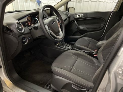 Used 2014 Ford Fiesta SE w/ Equipment Group 201A image 27