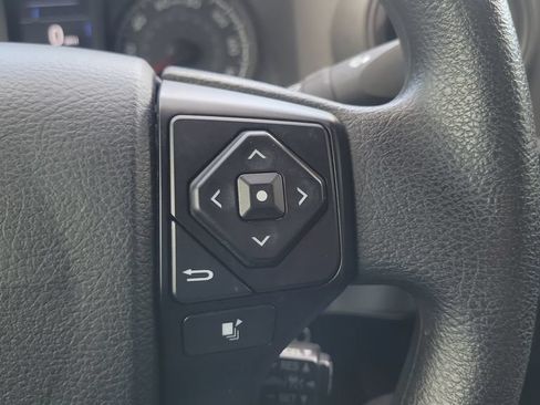 Certified 2023 Toyota Tacoma SR AWD/4WD image 20