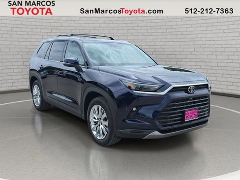 Used 2026 Toyota Grand Highlander AWD image 3