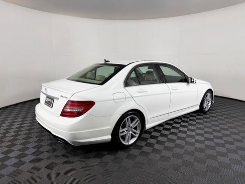 Used 2014 Mercedes-Benz C 300 4MATIC Sedan image 7