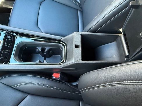 New 2026 Jeep Compass Limited image 28