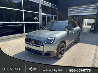 Used 2025 MINI Cooper Countryman S AWD/4WD video 1