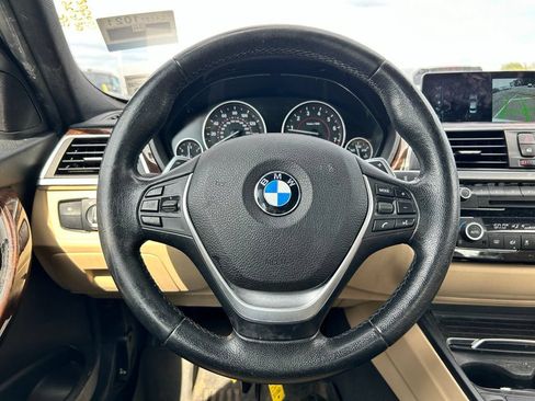 Used 2017 BMW 330i xDrive Sedan AWD/4WD image 22