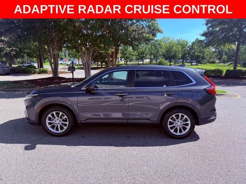 Used 2023 Honda CR-V EX-L image 4