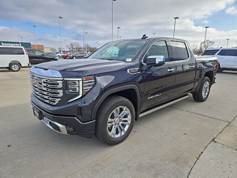 Used 2022 GMC Sierra 1500 Denali AWD/4WD image 4