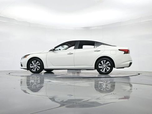 Used 2022 Nissan Altima 2.5 S image 37