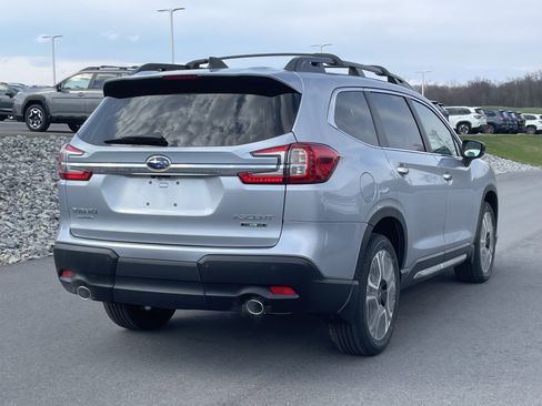 Used 2026 Subaru Ascent Limited w/ Popular Package #1 AWD/4WD image 2
