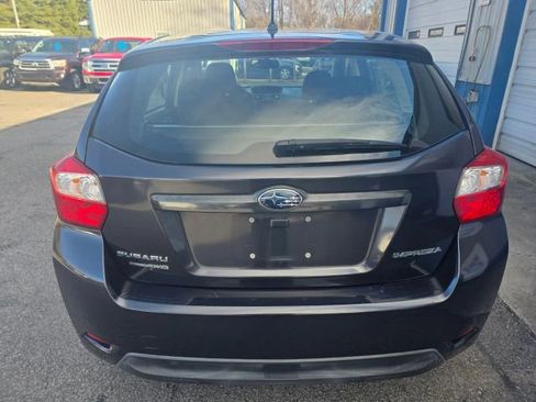 Used 2012 Subaru Impreza 2.0i Premium w/ All-Weather Pkg image 6