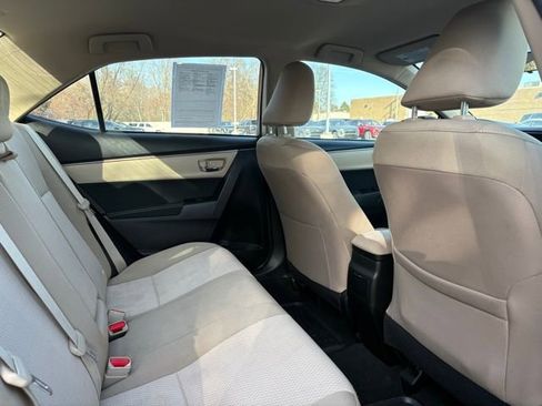 Used 2015 Toyota Corolla LE image 16