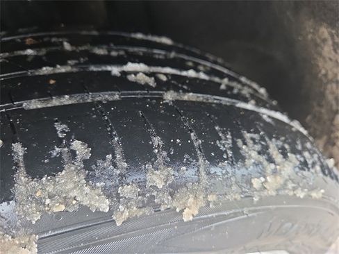 Used 2018 Lincoln MKC Premiere image 21