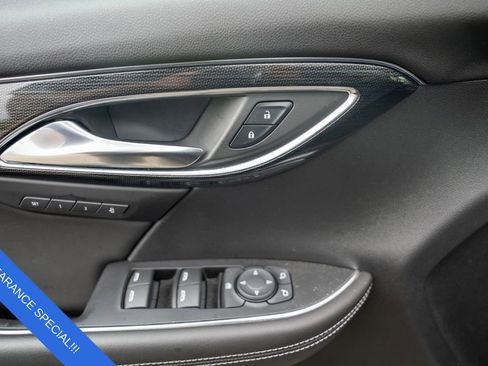 Used 2023 Buick Envision Essence w/ Sport Touring Package image 19