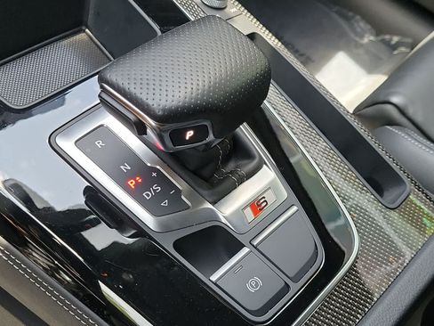 Used 2023 Audi SQ5 Premium Plus w/ Premium Plus Package AWD/4WD image 25