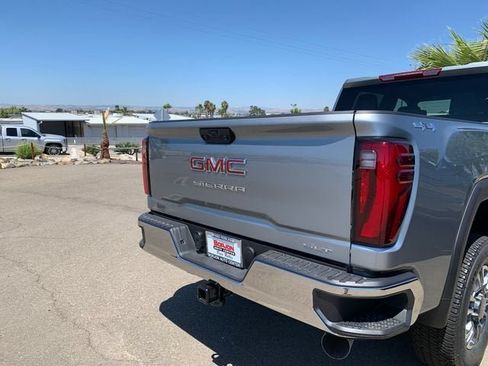 New 2026 GMC Sierra 2500 SLT w/ SLT Convenience Package AWD/4WD image 7