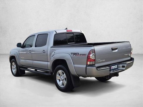 Used 2015 Toyota Tacoma PreRunner w/ TRD Sport Package RWD image 6