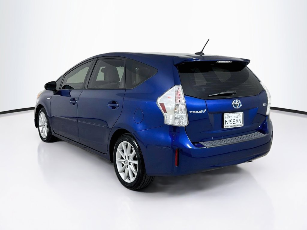 Used 2013 Toyota Prius V Five FWD image 5