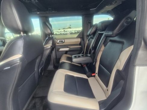 Certified 2023 Ford Bronco Wildtrak image 13