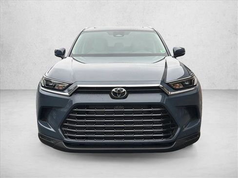 New 2026 Toyota Grand Highlander XLE image 2