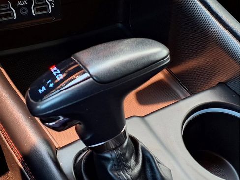 Used 2024 Dodge Durango GT RWD image 19