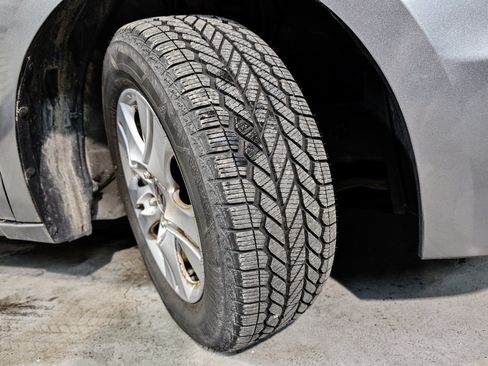 Used 2011 Honda Accord EX image 48
