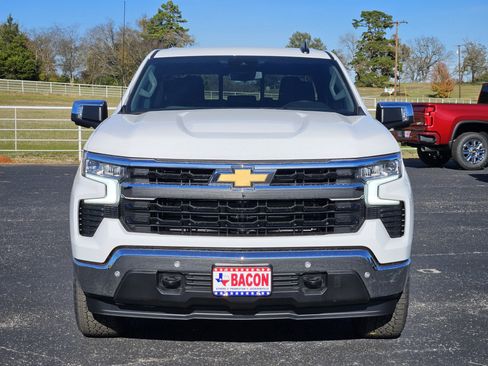 New 2026 Chevrolet Silverado 1500 LT image 2