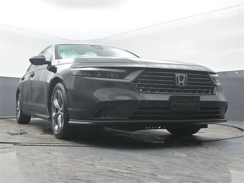 Used 2024 Honda Accord EX image 53