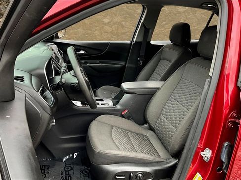 Used 2020 Chevrolet Equinox LT image 22