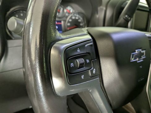 Used 2021 Chevrolet Silverado 1500 LT Trail Boss image 21