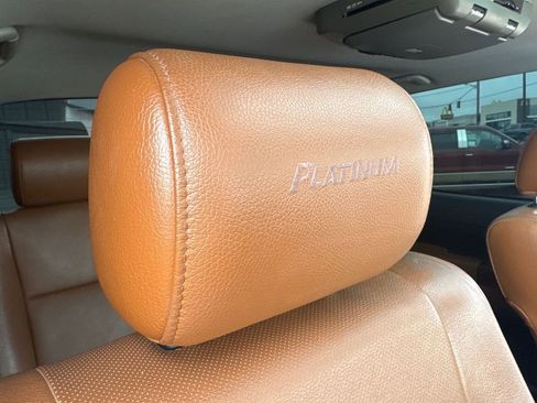 Used 2012 Toyota Tundra Limited image 40