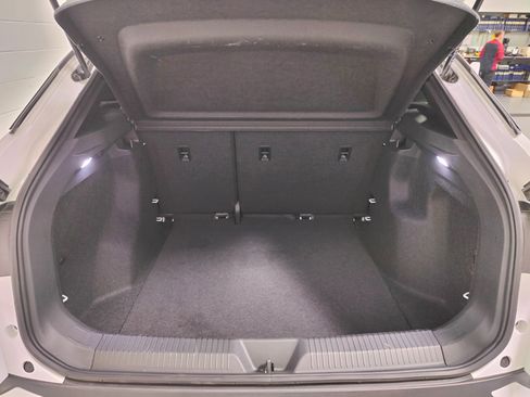 Certified 2023 Volkswagen ID.4 2WD image 11