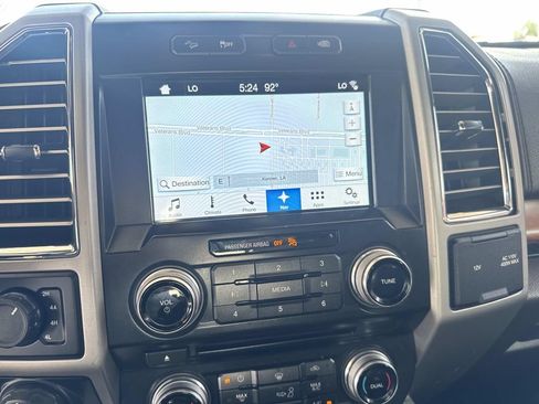 Used 2016 Ford F150 King Ranch w/ Equipment Group 601A Luxury AWD/4WD image 27