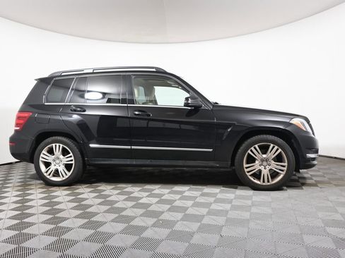 Used 2015 Mercedes-Benz GLK 350 4MATIC image 8