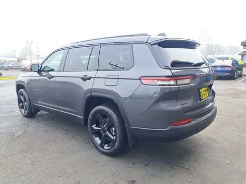 New 2025 Jeep Grand Cherokee L Limited w/ Luxury Tech Group II AWD/4WD image 3