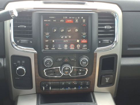 Used 2016 RAM 2500 Laramie AWD/4WD image 13