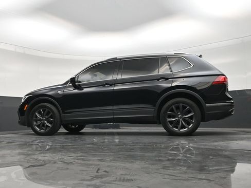 Used 2023 Volkswagen Tiguan SE FWD image 20