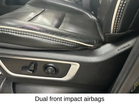 Used 2019 RAM 1500 Laramie AWD/4WD image 37