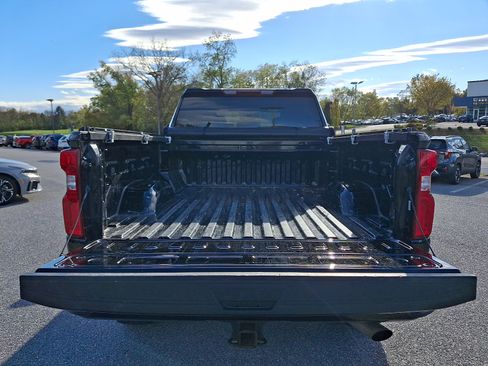 Used 2021 Chevrolet Silverado 2500 Custom w/ Custom Convenience Package image 28