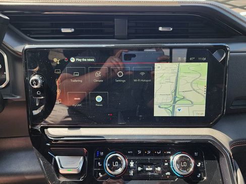 New 2026 GMC Sierra 2500 AT4 w/ AT4 Premium Plus Package AWD/4WD image 29