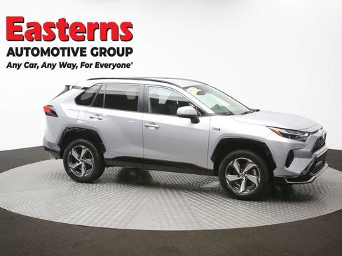 Used 2022 Toyota RAV4 SE image 48