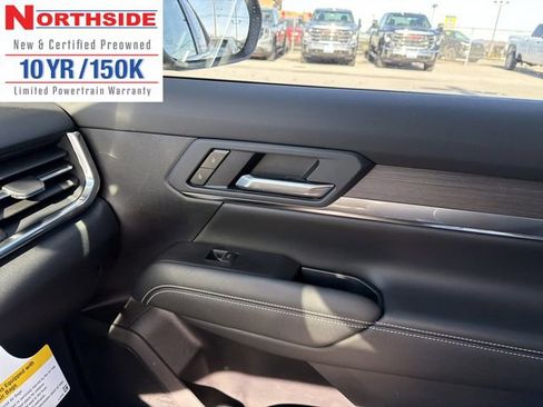 New 2026 GMC Terrain Denali w/ LPO, Floor Liner Package image 25