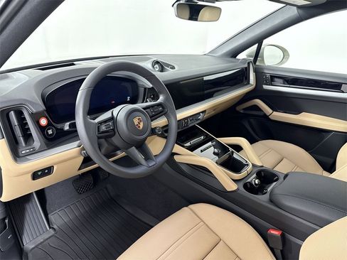 New 2026 Porsche Cayenne E-Hybrid Coupe image 4