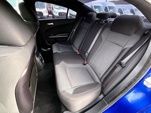 Used 2019 Dodge Charger SXT image 25