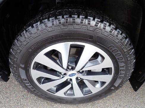 Used 2020 Subaru Outback Premium w/ Popular Package #1 image 12